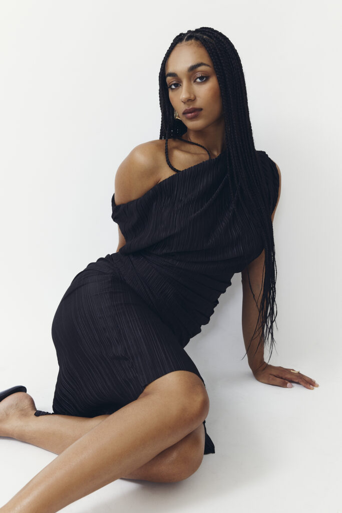 250922 t juliette5543 bd