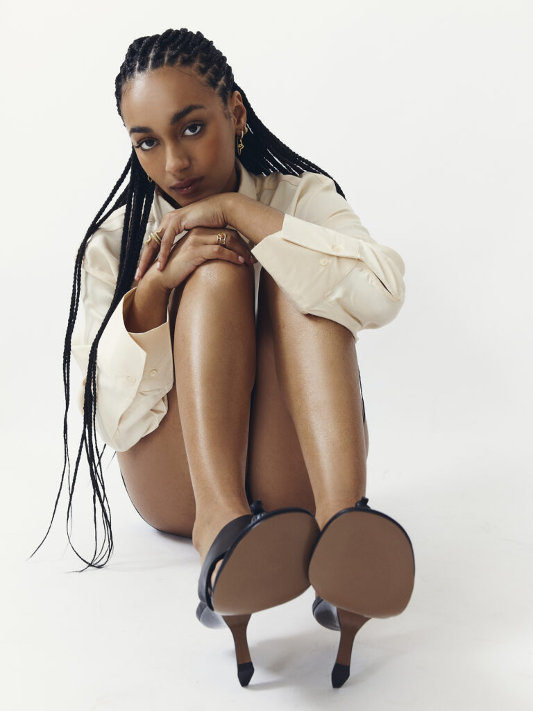 250922 t juliette5683 bd