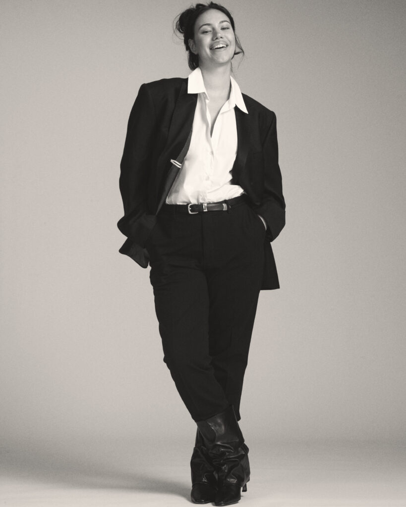 donatella hk scout 2001202614141 bw hr