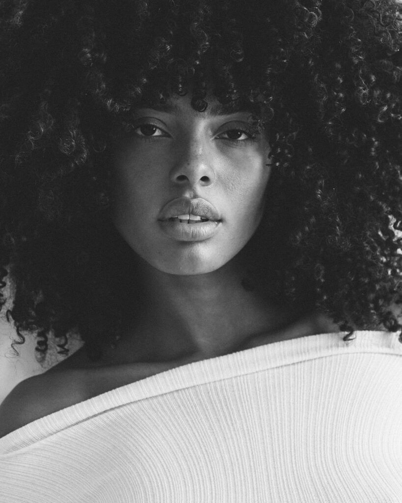 mariella yuliachinato 04bw