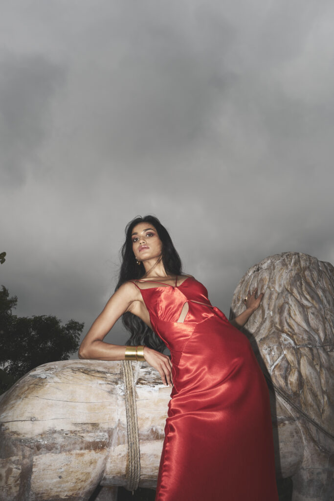 07 08 24 myntra0494